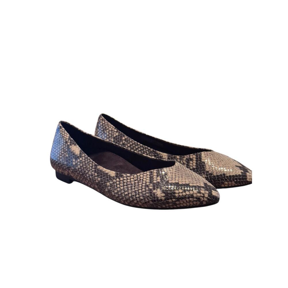 Vionic Snakeskin Ballet Flat pointy toe 10 classic